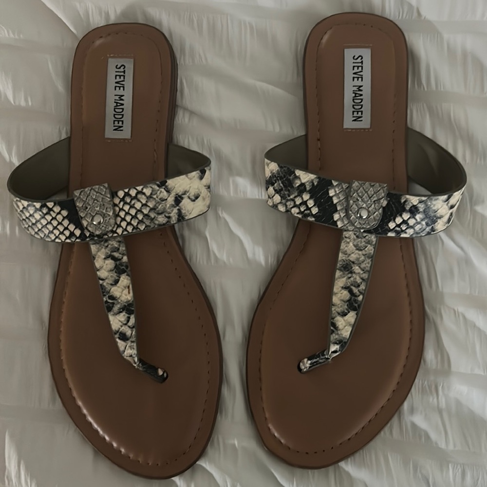 Steve Madden Sandals